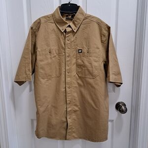 CAT Caterpillar Men's Shirt Short Sleeved Tan Brown Size Medium Cotton Casual